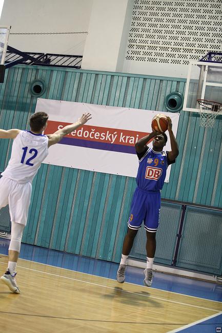 190104_svk-mbc_120.jpg