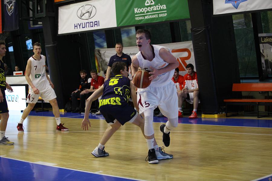 170423_u19-mcr-ova_079.jpg