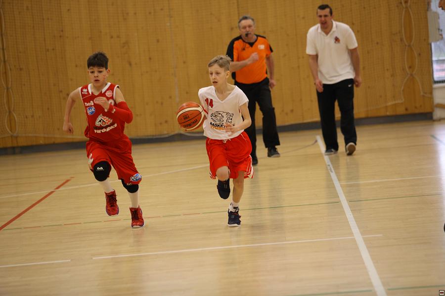 170501_u12-mcr-par_089.jpg