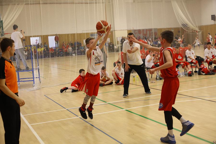 170501_u12-mcr-par_124.jpg