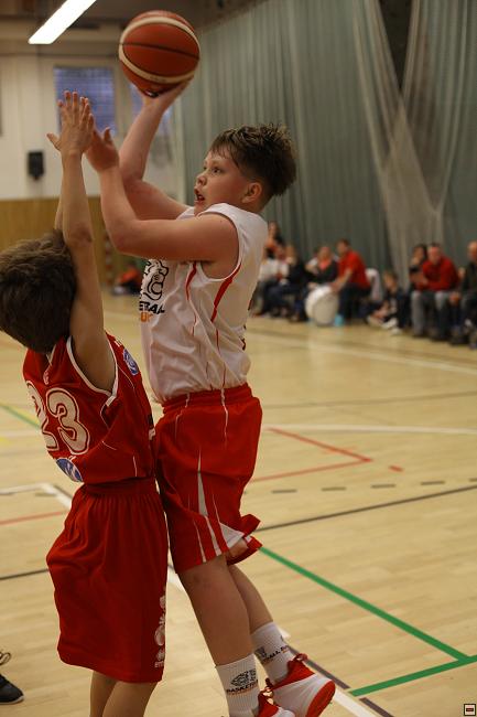 170501_u12-mcr-par_127.jpg