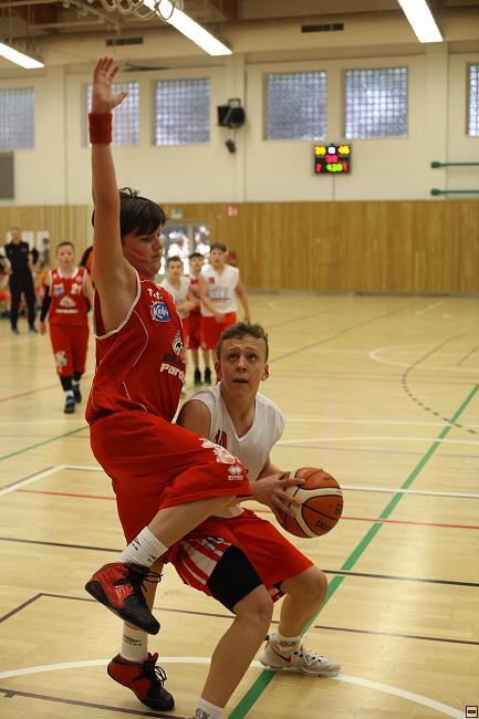 170501_u12-mcr-par_133.jpg