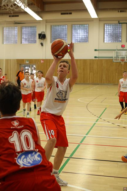 170501_u12-mcr-par_135.jpg