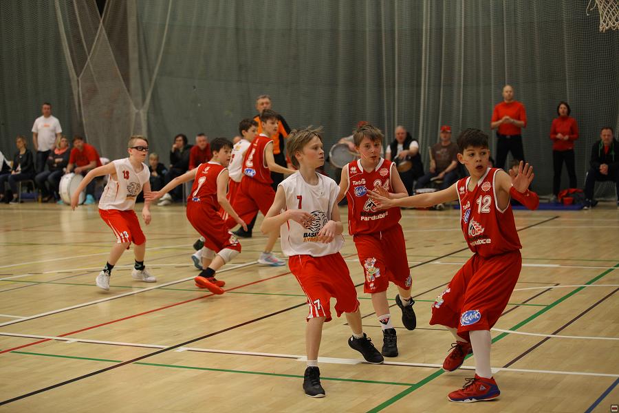 170501_u12-mcr-par_154.jpg