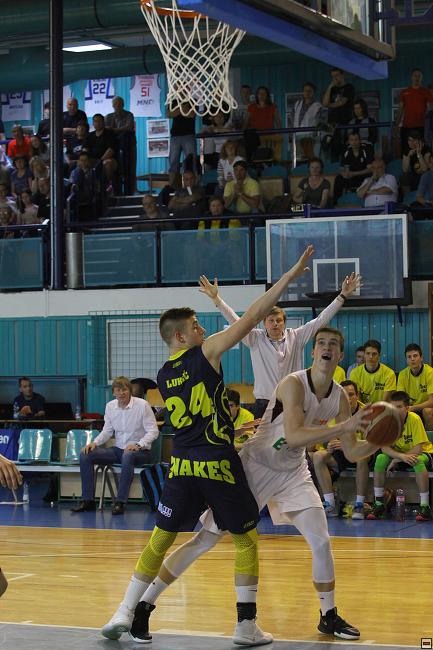 170513_u17-mcr-ova_167.jpg