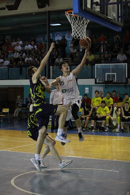 170513_u17-mcr-ova_238.jpg