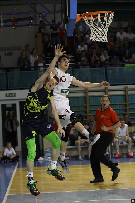 170513_u17-mcr-ova_254.jpg