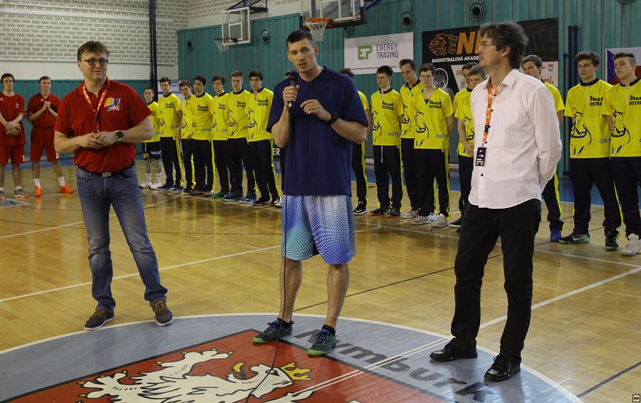 170513_u17-mcr-zah_023.jpg