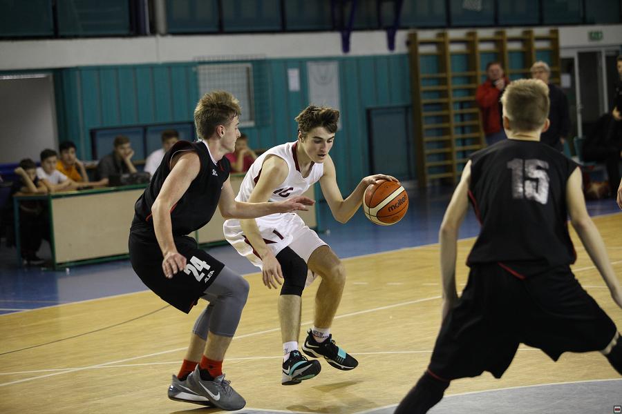 171125_u15-par_120.jpg