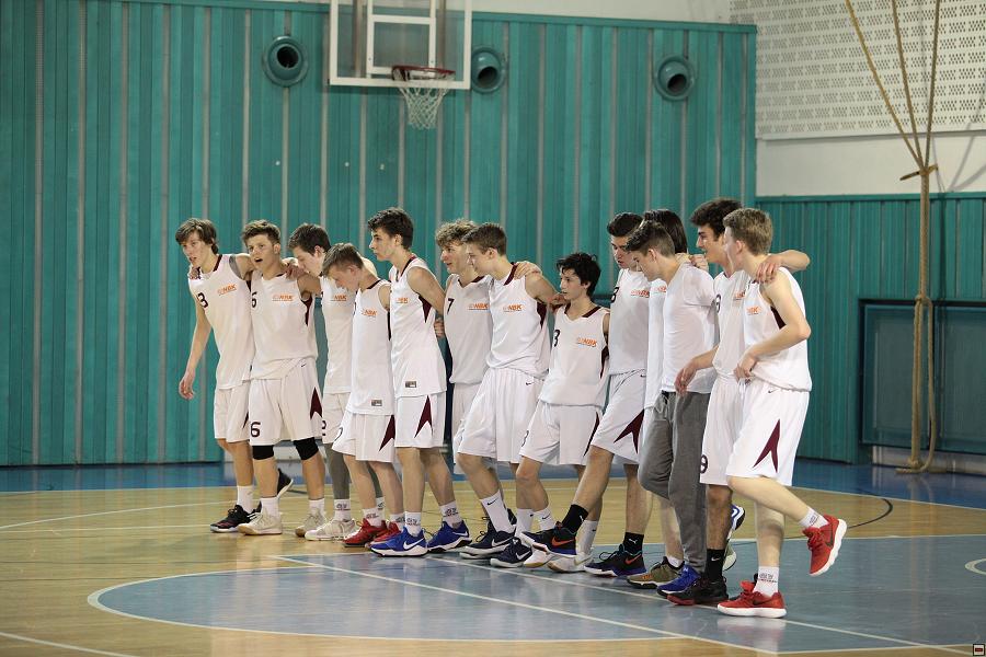 180415_u17B-pel_140.jpg