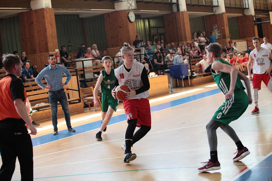 180429_u14-mcr-lib_167.jpg