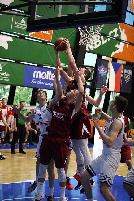 180506_u19-mcr-usk_043.jpg