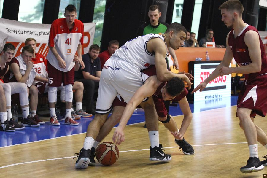 180506_u19-mcr-usk_152.jpg