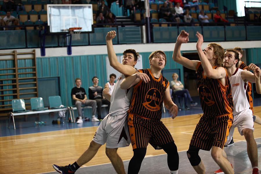 190331_u19B-par_041.jpg