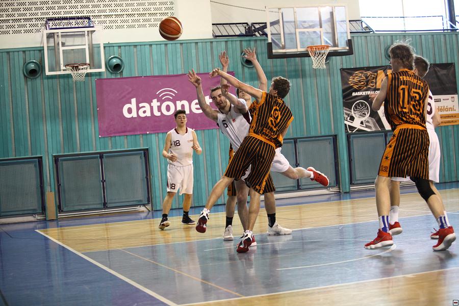 190331_u19B-par_075.jpg