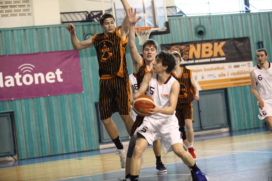 190331_u19B-par_081.jpg