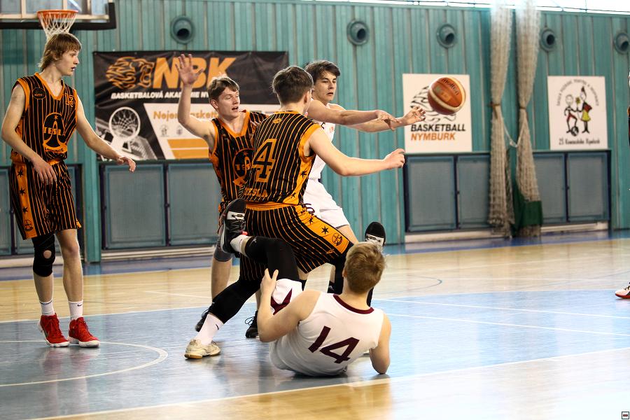 190331_u19B-par_087.jpg