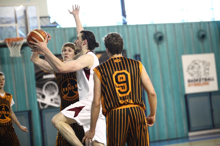 190331_u19B-par_098.jpg