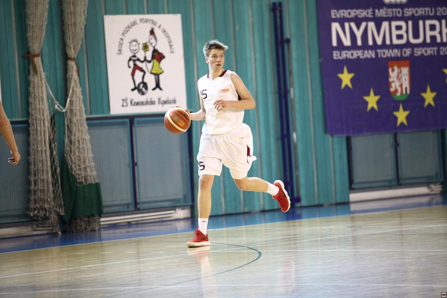 190331_u19B-par_108.jpg