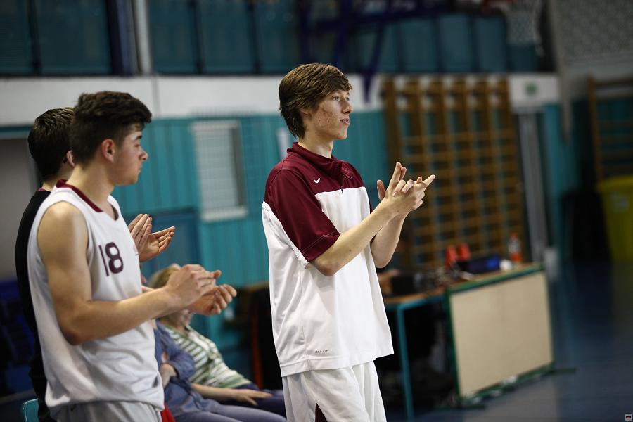 190331_u19B-par_160.jpg