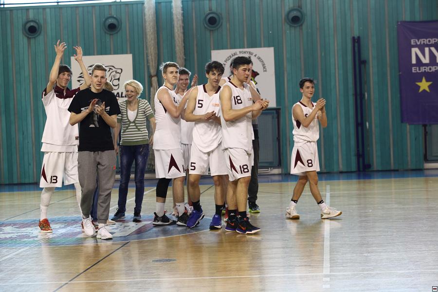 190331_u19B-par_170.jpg
