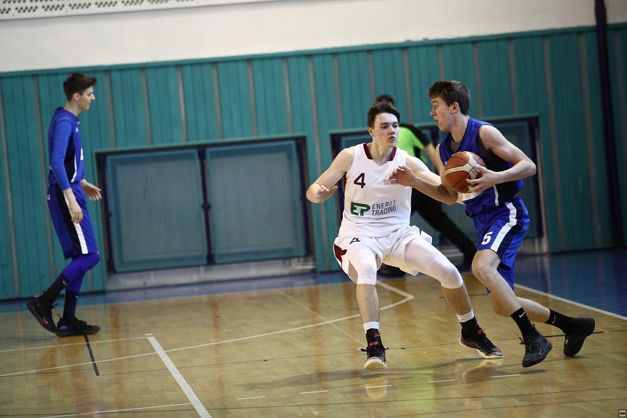 190406_u17-spr_068.jpg