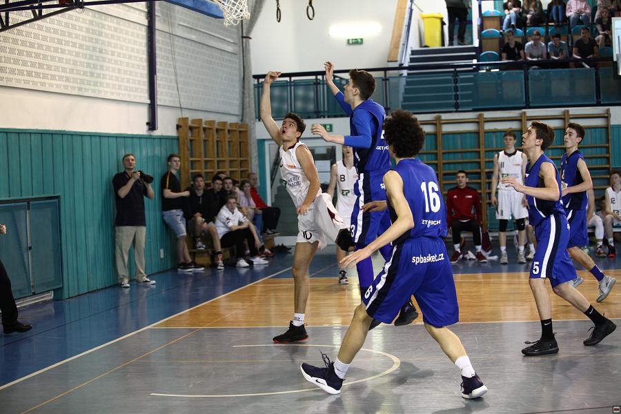 190406_u17-spr_105.jpg