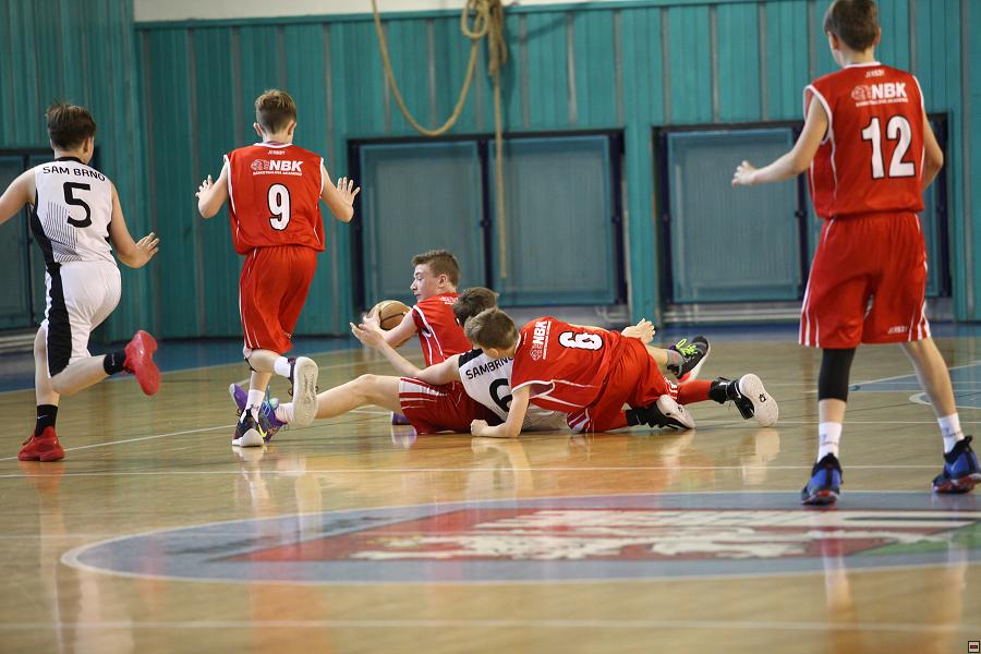img00187.jpg