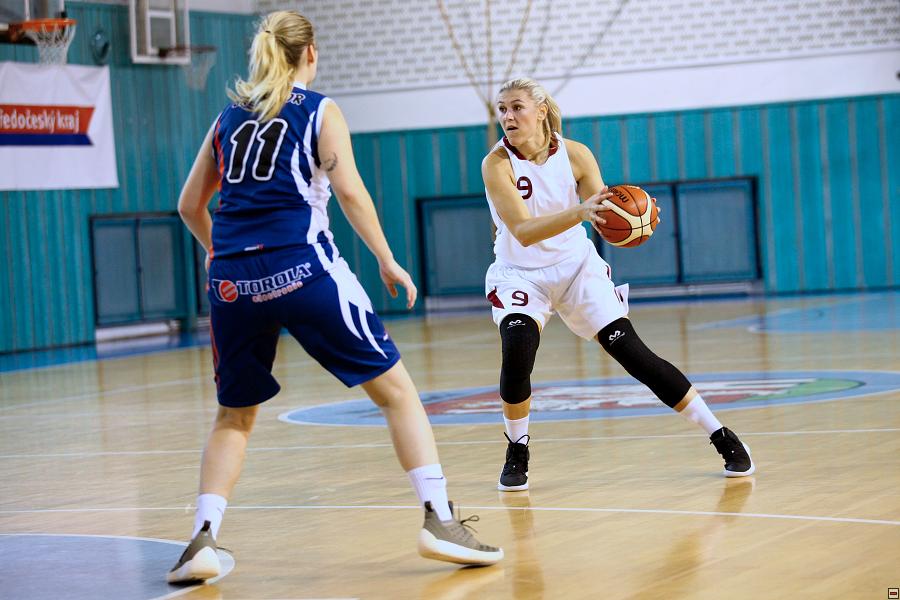 191103_zeny-prib_098.jpg
