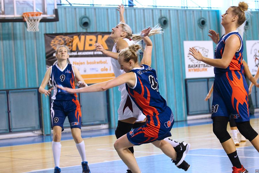 191103_zeny-prib_130.jpg
