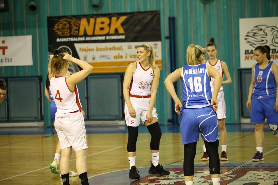 220325_zeny-pdy_001.jpg