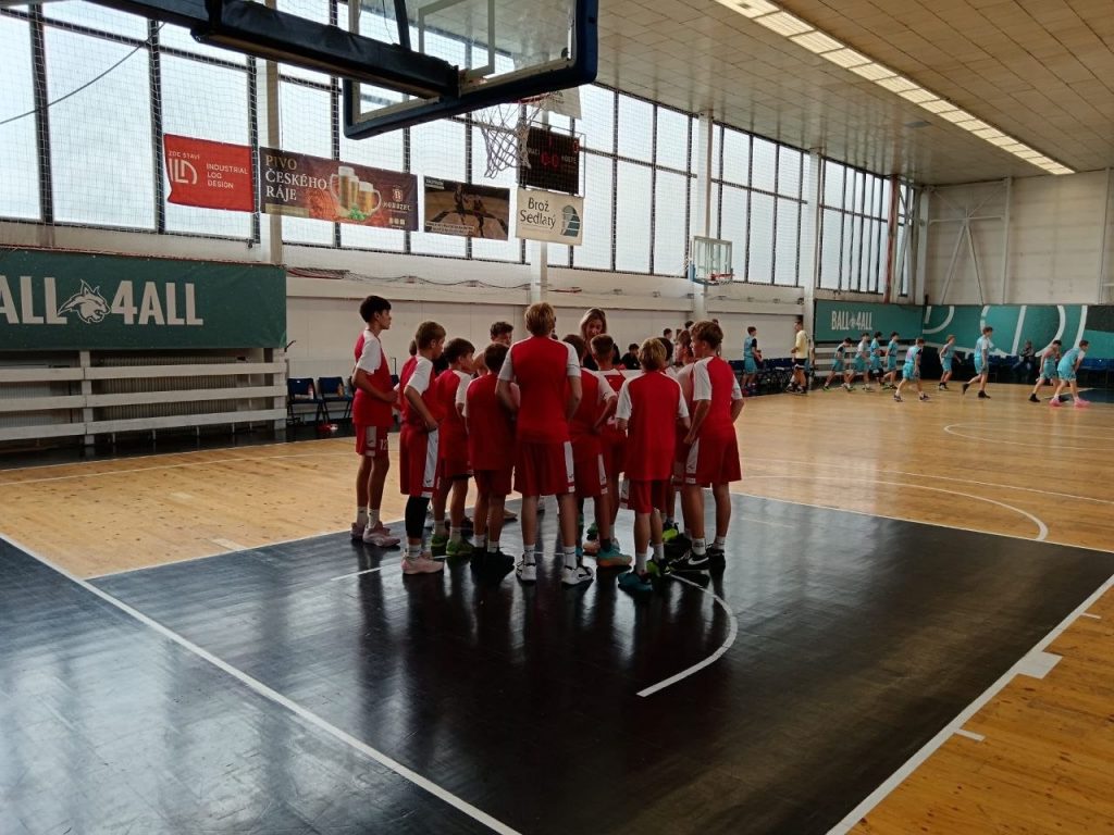 BA Nymburk U14 v Liberci dominoval hlavně v obraně a vyhrál 125:37 – fotografie 11