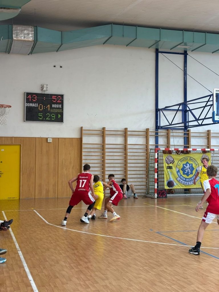 Po vlažném začátku rozhodla tvrdší obrana. BA Nymburk U14 veze z Mladé Boleslavi výhru 95:25 – fotografie 9