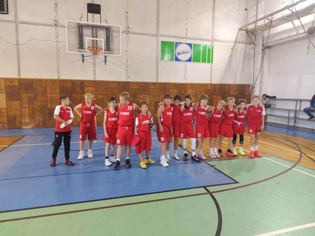 U13 zvládla v Mělníku první zápas a bere jasnou výhru – fotografie 1