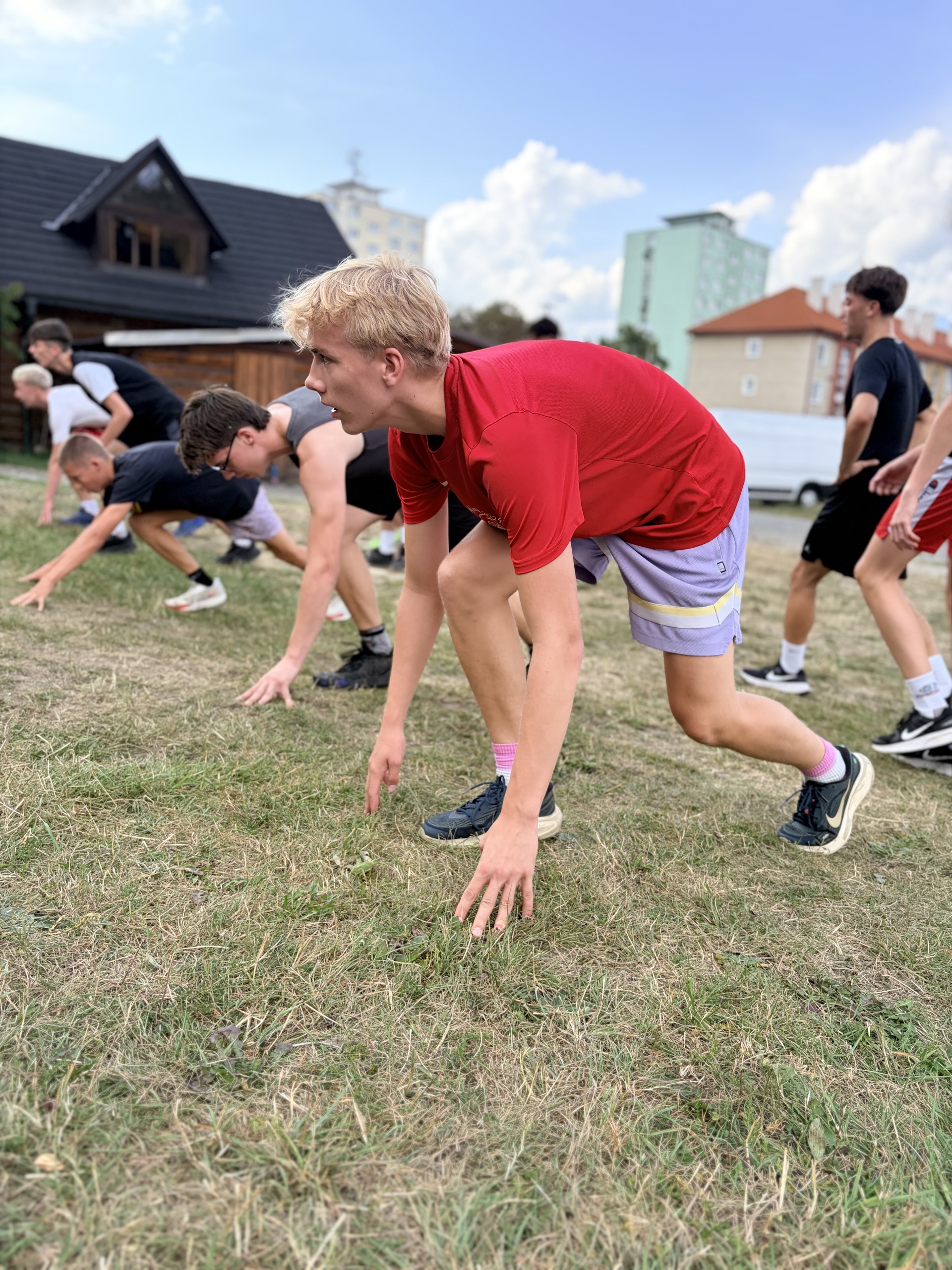Hráč BA Nymburk při kondičním tréninku na soustředění U17 a U19 ve Svitu