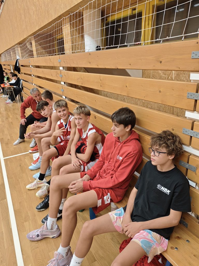Po slabším prvním poločase jsme v Brně rozhodli po změně stran a zvítězili 87:61 – fotografie 2