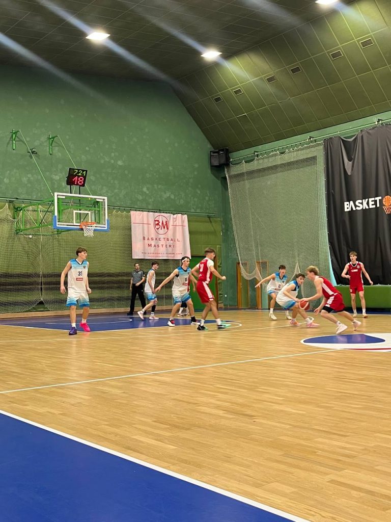 U19 zvládla v Praze první poločas, po změně stran rozhodla jasně – fotografie 4