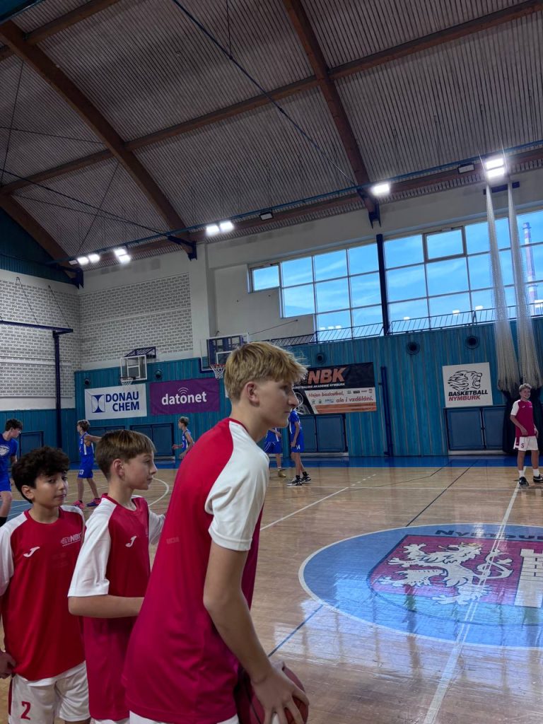 U14 zvládla polabské derby s Poděbrady vysokým rozdílem – fotografie 6